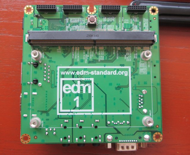 Wandboard Baseboard with EDM Connector