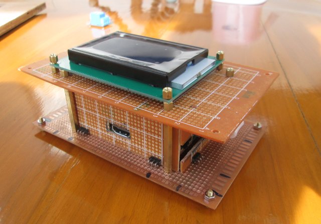 Raspberry_PI_Perfboard_with_LCD