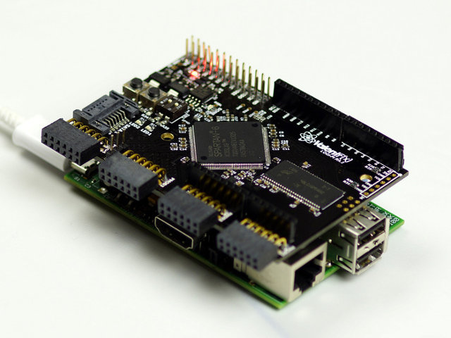 LOGi-Pi Connected to the Raspberry Pi