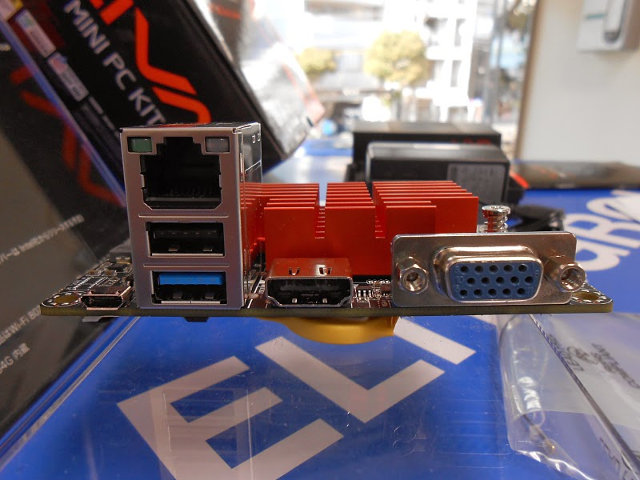 ECS_LIVA_Ethernet_USB_HDMI_VGA