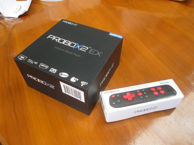 Unboxing of WeTek Play DVB-S2 Android / Linux STB - CNX Software