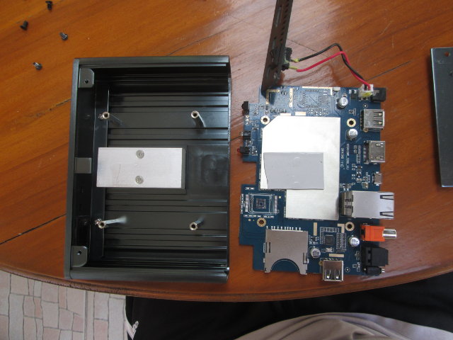 OpenHour_RK3288 Board and Enclosure / Heatsink (Click to Enlarge)