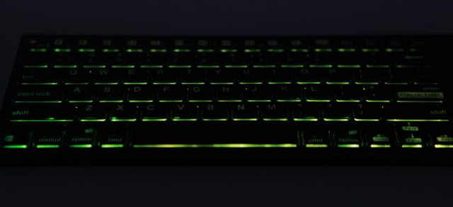 Backlit_Bluetooth_Keyboard