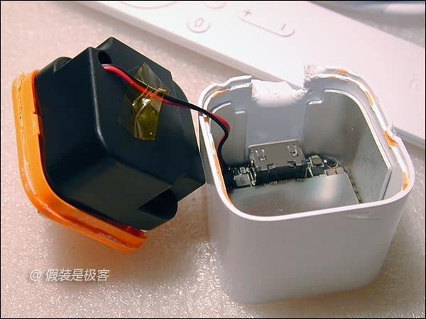 Xiaomi_Mi_Box_Mini_Teardown