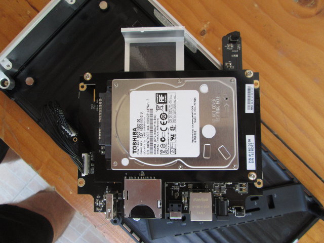 EzzeCube_1TB_Hard_Drive