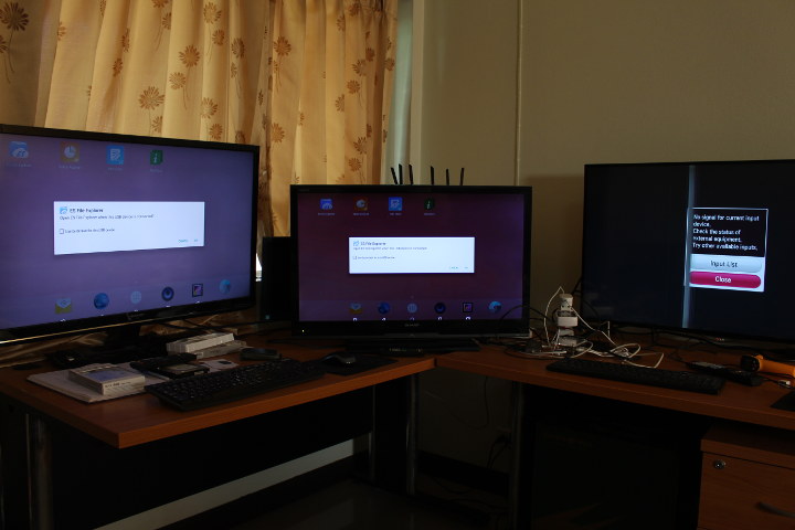 NanoPC-T4 Triple Display Setup