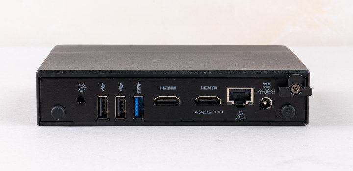 Fanless NUC Ports