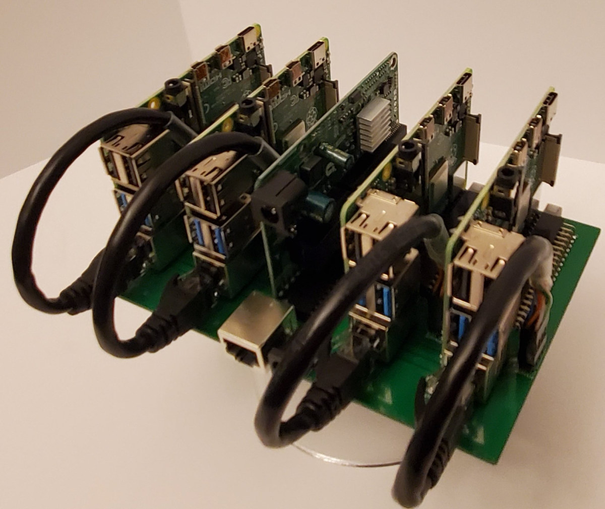 Raspberry Pi 4 Cluster