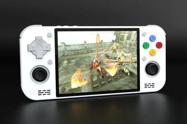 KT R1 S922X portable gaming console