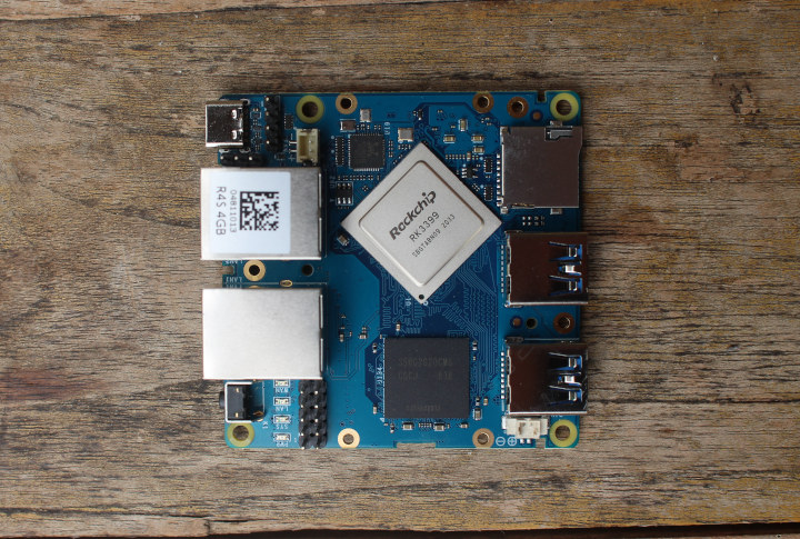 NanoPi R4S SBC