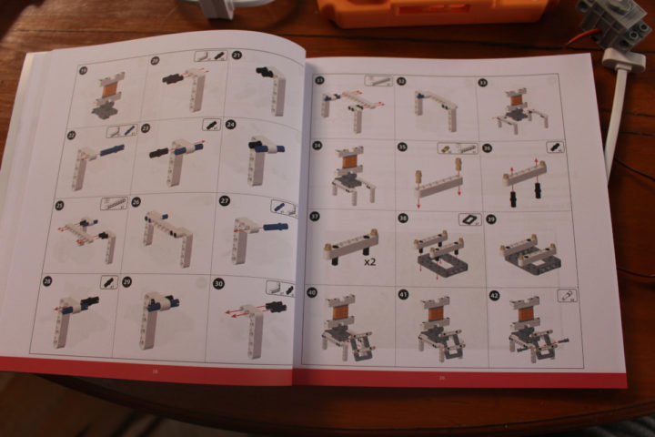 ESP32 LEGO radar tower