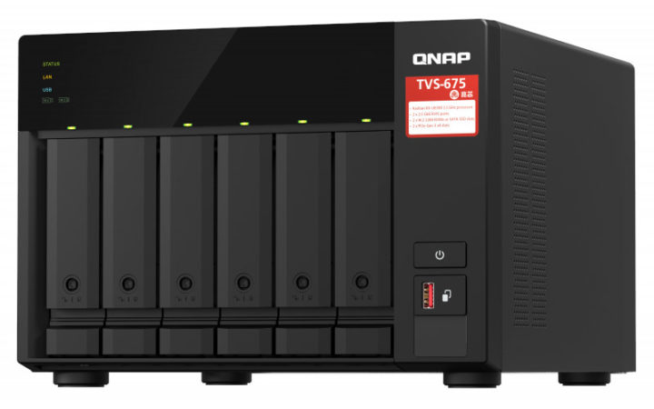 QNAP TVS-675 NAS