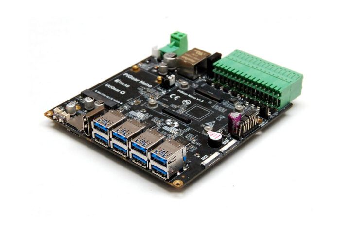 PiGear: placa Nano-ITX for Raspberry Pi CM4
