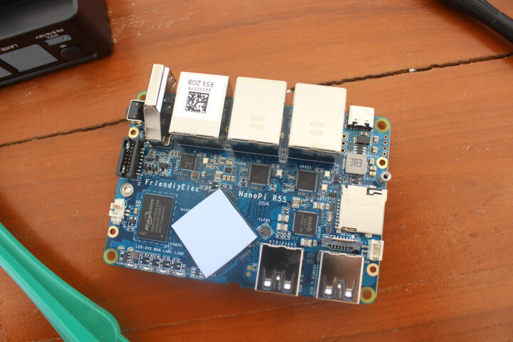 NanoPi R5S SBC