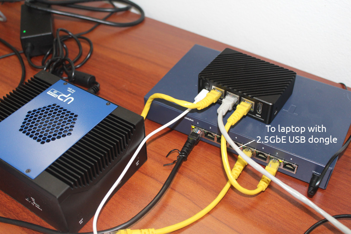 NanoPi R5S router review - Part 1: Unboxing, OpenWrt, and iperf3 benchmarking - CNX Software