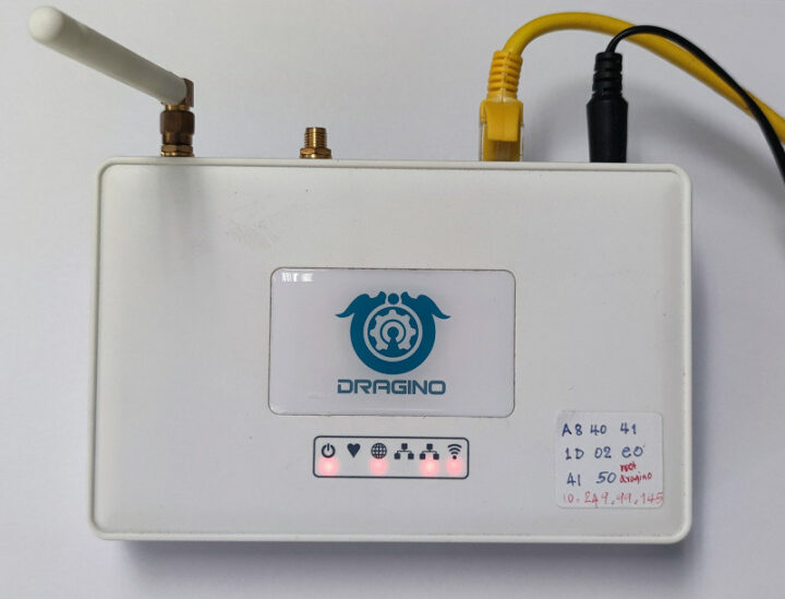 Dragino LG308 LoRaWAN gateway