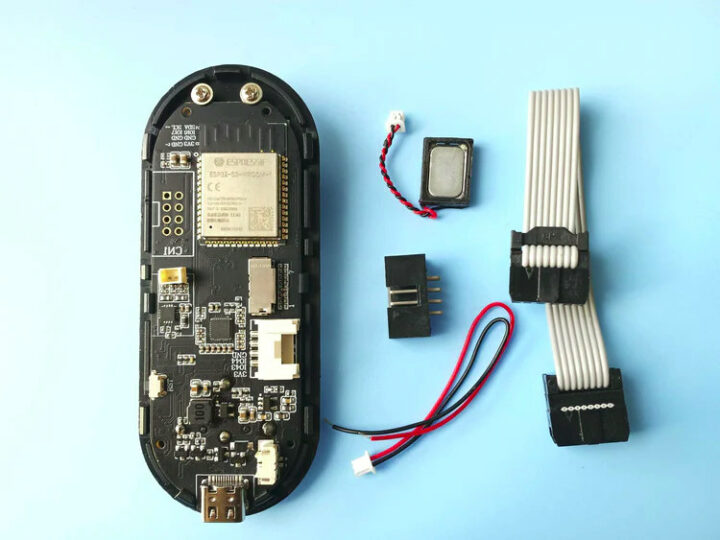 ontrolador IoT portátil ESP32-S3