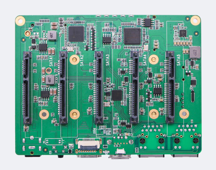 5 SATA port NAS CM4 board
