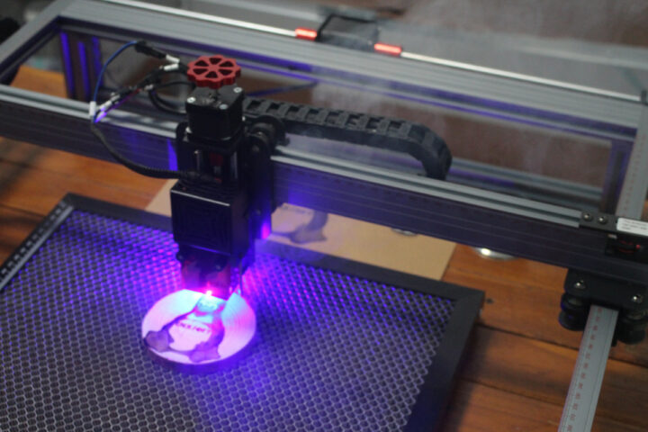 laser engraving smoke