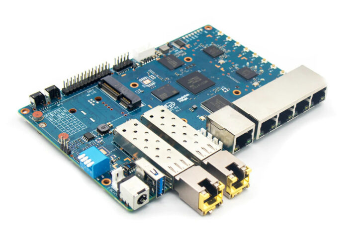 Banana Pi BPI-R3 2.5GbE RJ45