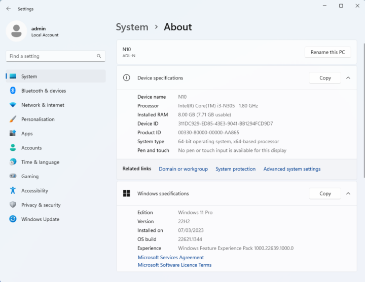 Windows 11 Pro Intel Core i3-N305