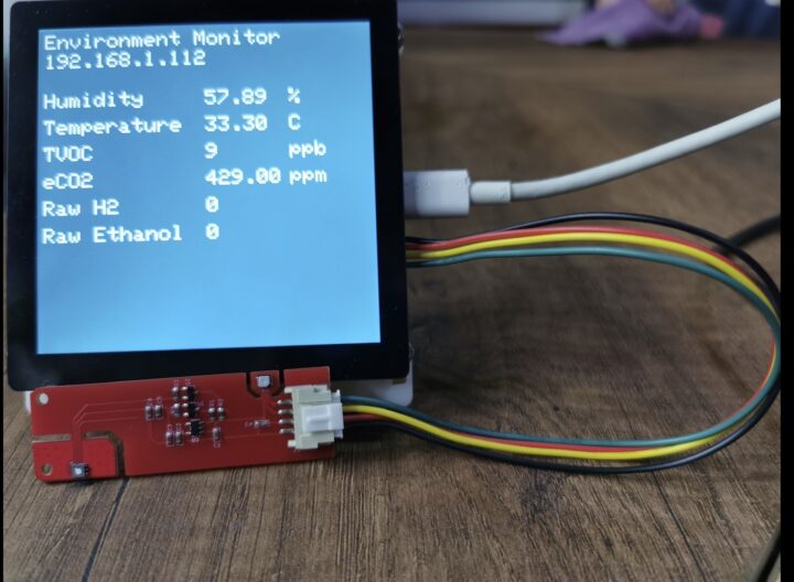 Matouch Environmental Monitor