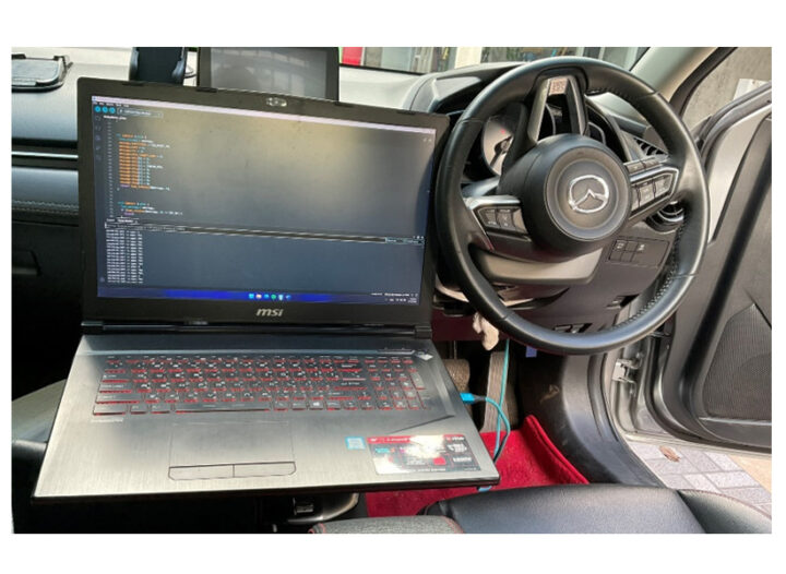 RejsaCAN Car Laptop