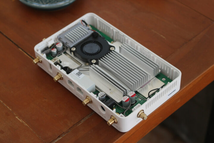 Spitz AX router heatsink fan