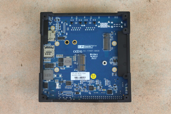 i-Pi SMARC Plus baseboard