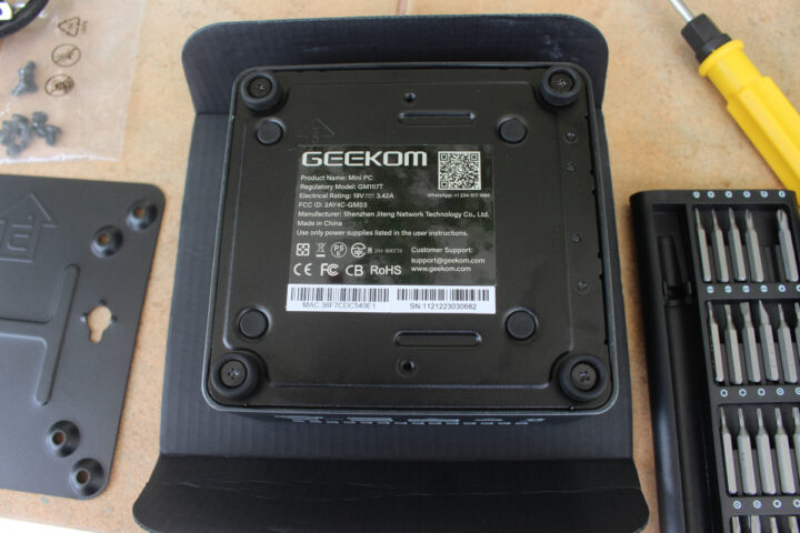 GEEKOM Mini IT11 teardown