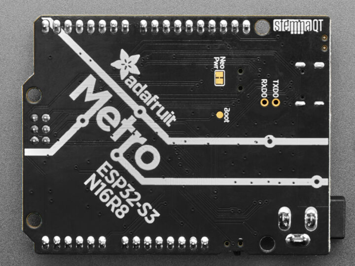 Adafruit Metro ESP32-S3 N16R8