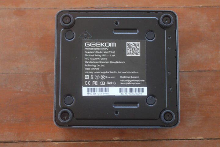 GEEKOM MINI IT13-i9 bottom cover