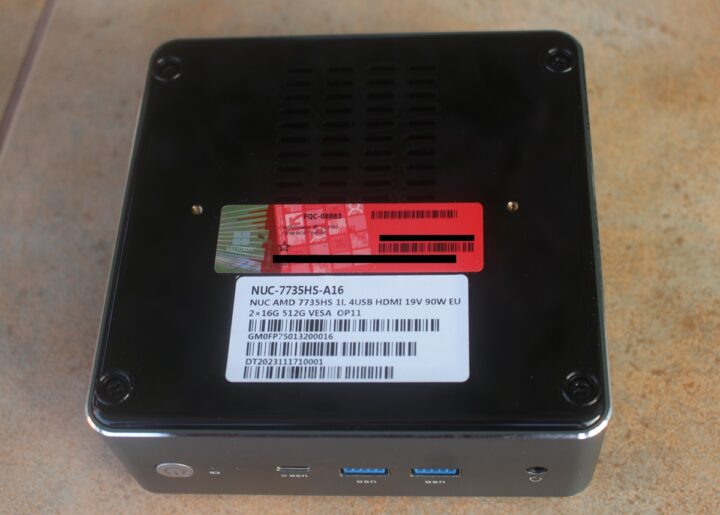 NUC-7735HS-A16 mini PC bottom cover