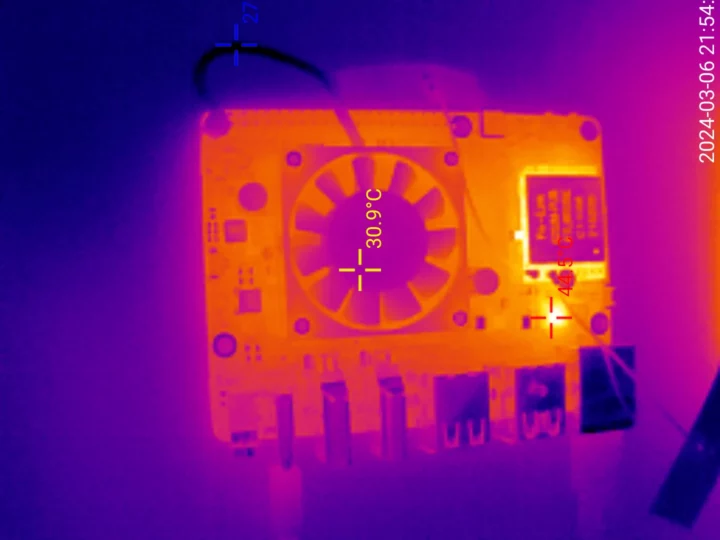 Radxa Rock 5B idle IR temperature