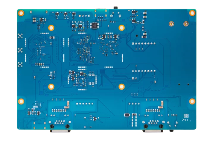 Banana Pi OpenWrt Board bottom