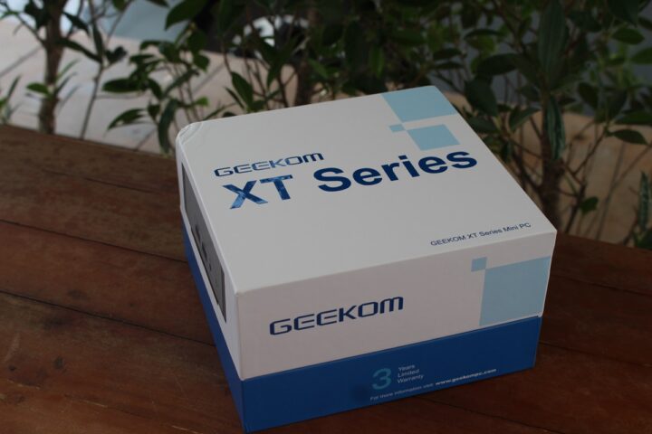GEEKOM XT Series package