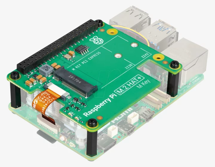 Raspberry Pi M2 HAT+ M Key connected to Raspberry Pi 5 board