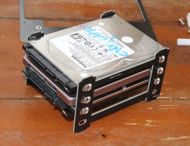 2.5-inch SATA drive mounting