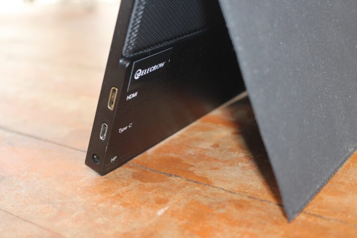 CrowVi 15.6-inch monitor: HDMI, USB Type-C, audio