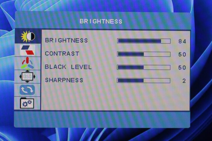 CrowVi OSD Menu Brightness