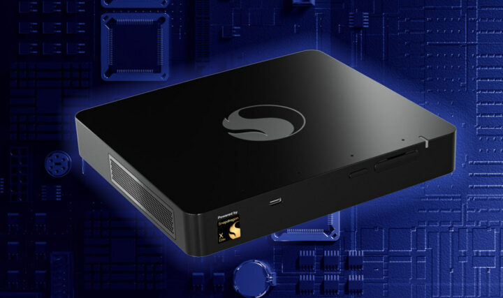 Qualcomm Snapdragon X Elite AI development kit