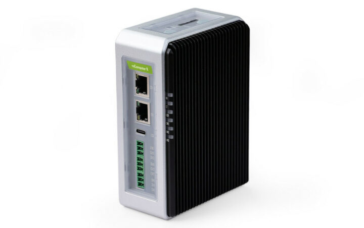 Seeed Studio reComputer R1025 industrial IoT gateway