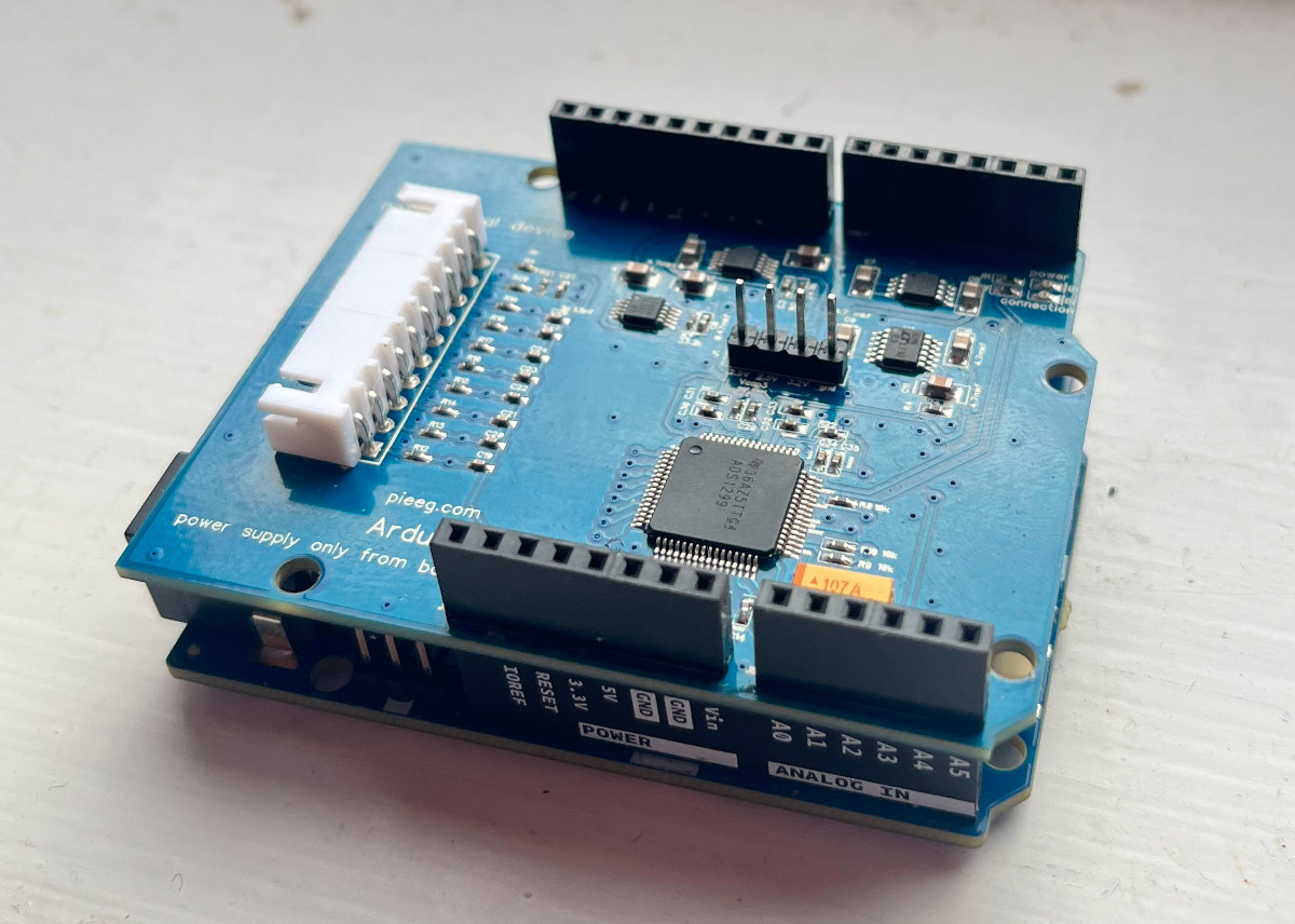 ardEEG Shield Arduino UNO R4