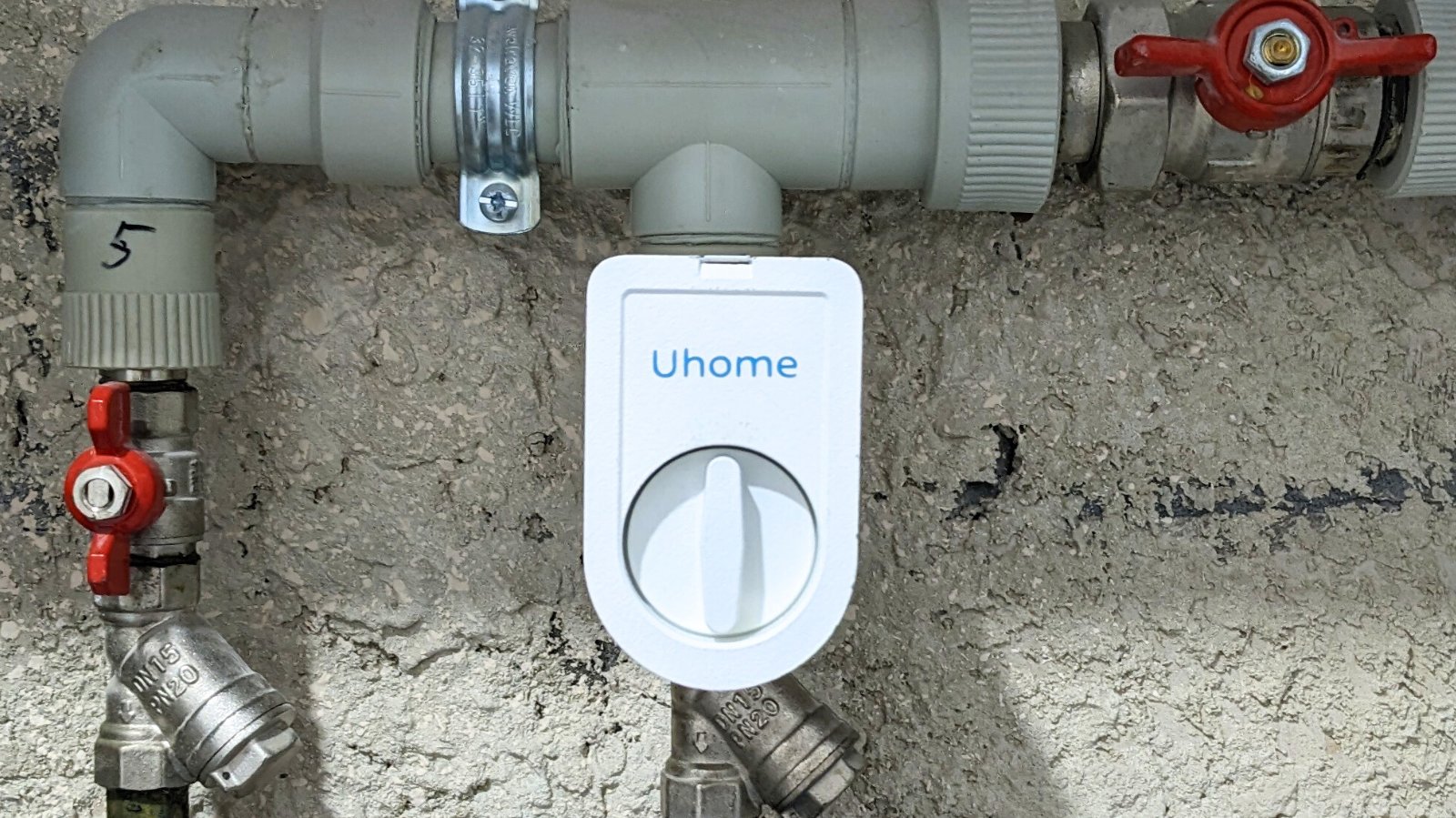 True Wireless Valve exterior