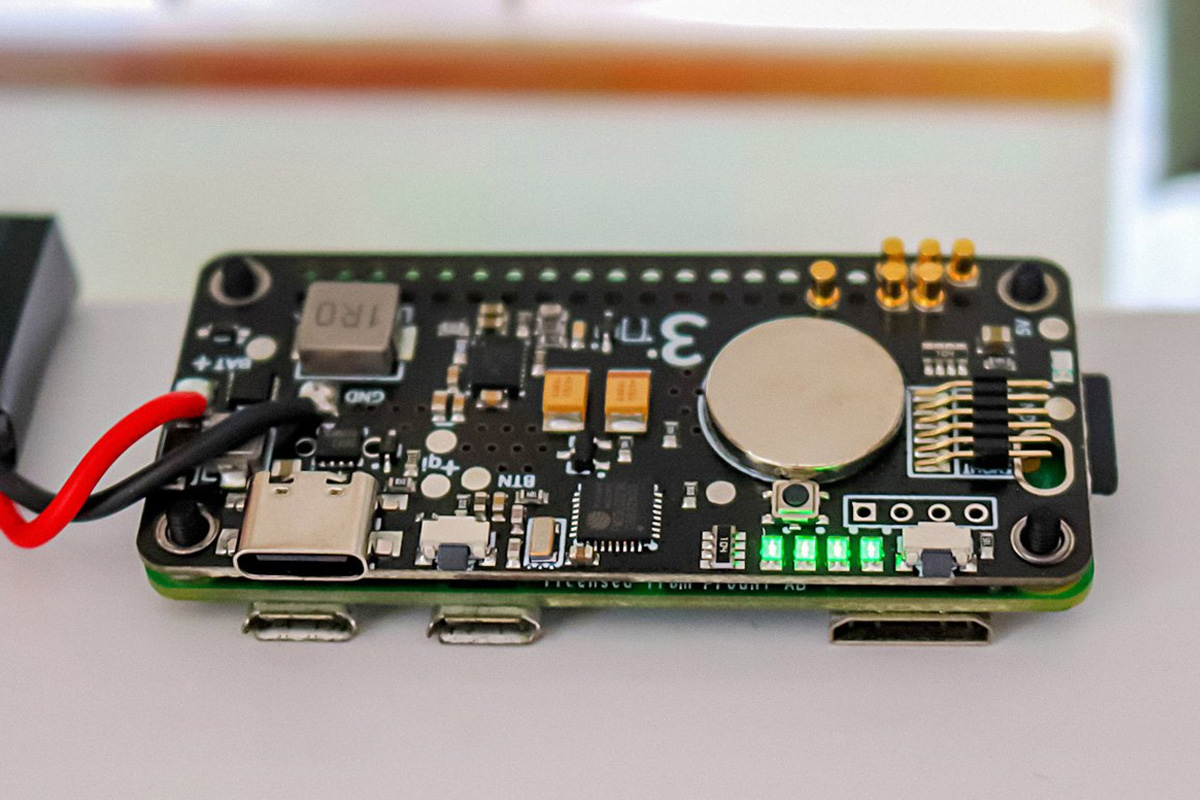 Pisugar 3 Raspberry Pi UPS module