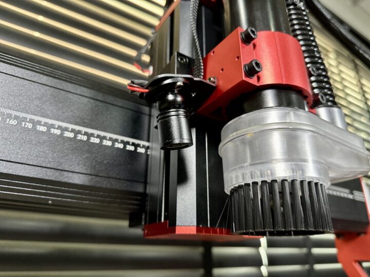 TwoTrees TTC6050 CNC Router Spotlight