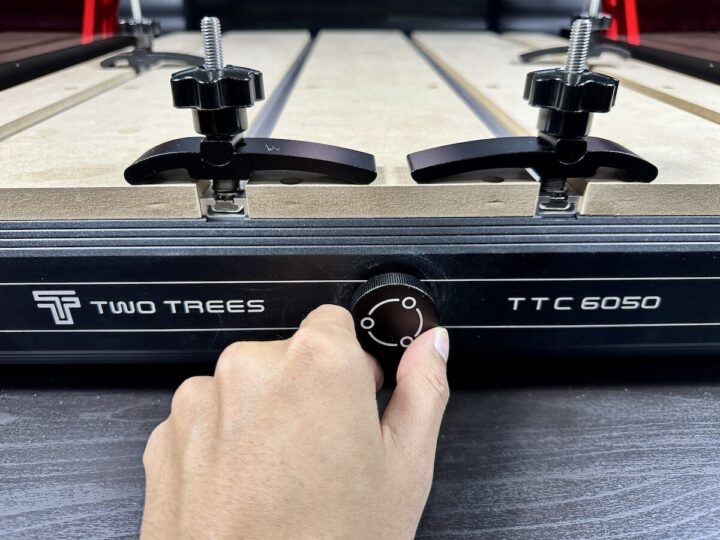 TwoTrees TTC6050 CNC Router Y axis adjust Motor Hand wheels