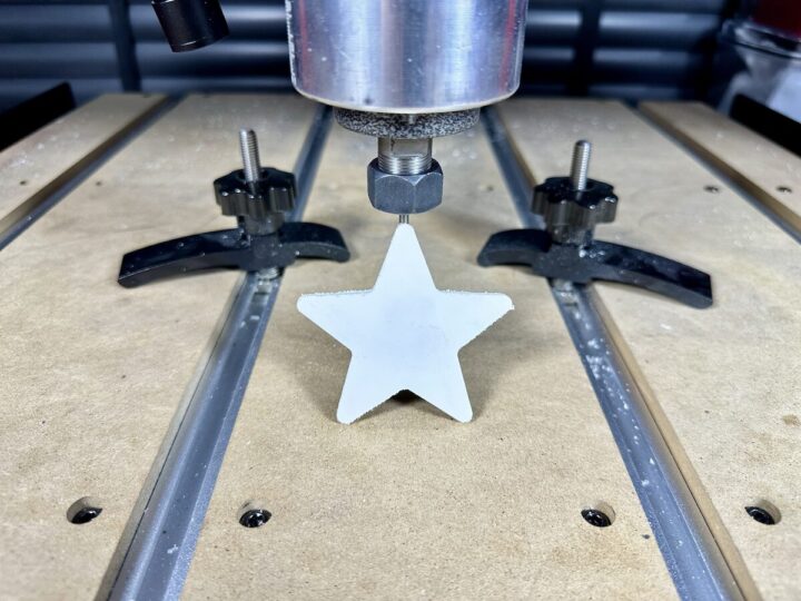 TwoTrees TTC6050 CNC Router test Cut Plaswood