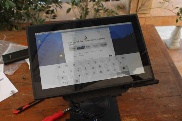 Chipsee PPC-CM5-156 review: Raspberry Pi CM5 industrial panel PC