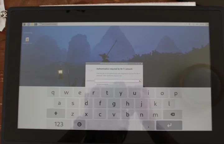Raspberry Pi OS touchscreen WiFi keyboard